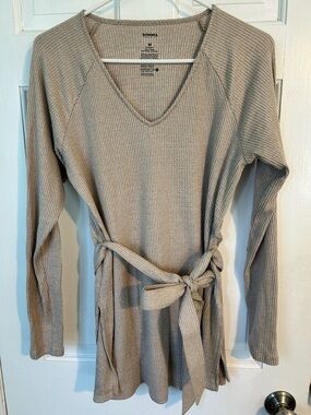 Maternity Sonoma Ribbed V-Neck Belted Tunic - Taupe